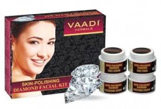 Vaadi Herbal Skin-Polishing Diamond Facial Kit 70 gm